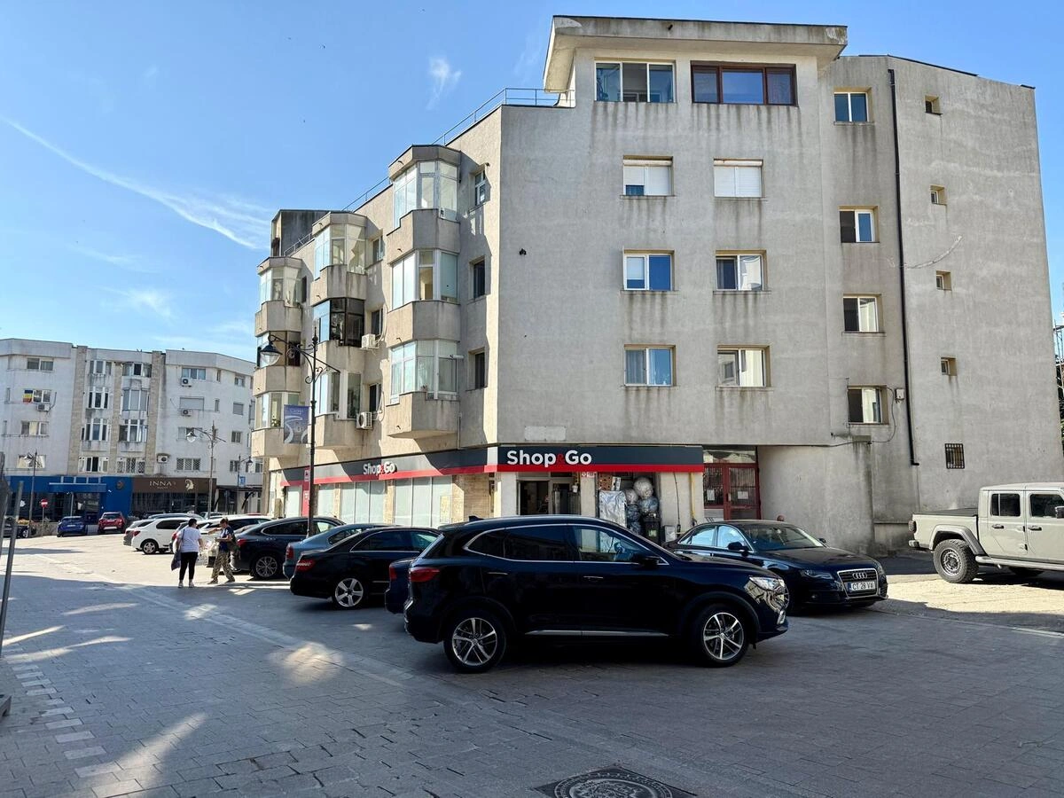 Exterior bloc centrul vechi Constanta