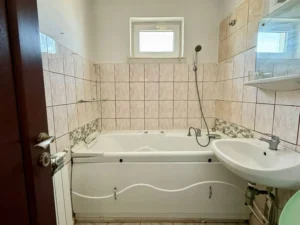 apartament-3-camere-tomis-nord-constanta-baie